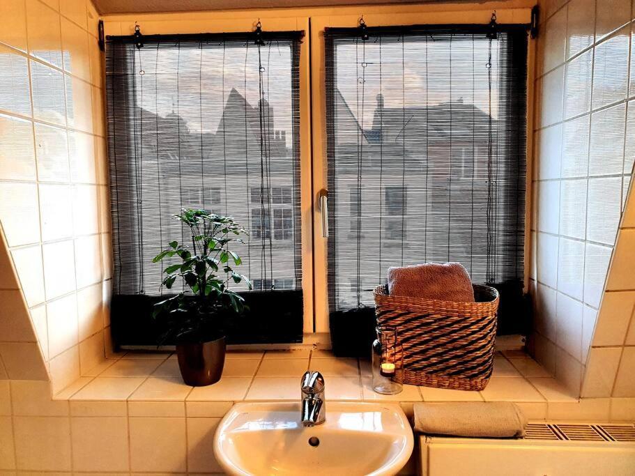Rostock Hautnah Erleben - Schoene Maisonette 2Og Exteriér fotografie